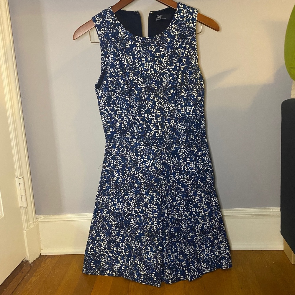 Cute Gap Navy Floral Dress
